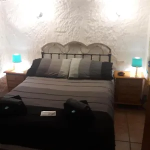 The Welcome Cave , Freila España